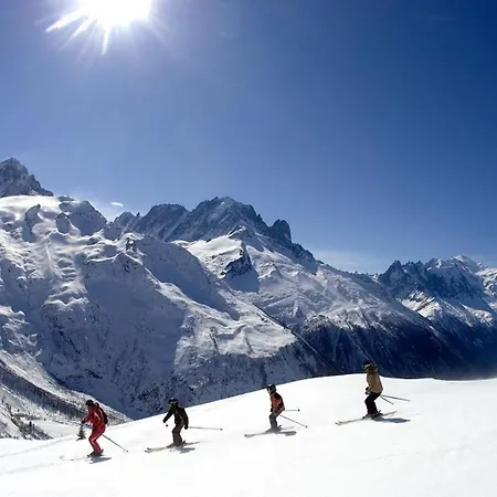 Lyret Centre Mont Blanc Chamonix Mont Blanc